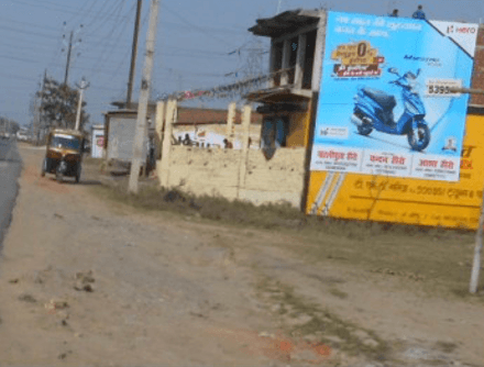 Outdoor Advertising & Wall Wrap Displays - Image 2